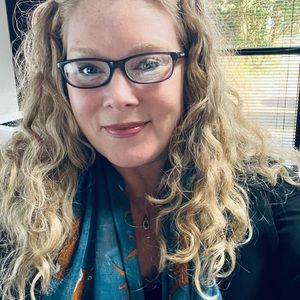 Meet your Posher, Bonnie